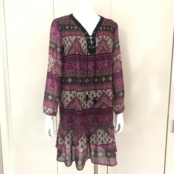 NWOT Tassel tie long sleeves dress - Picture 5 of 7